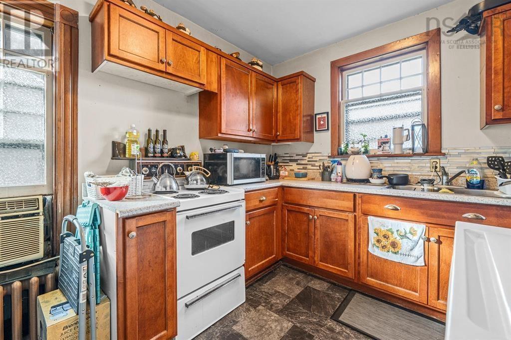 Property 20 of 32 of 217-219 Albert Street