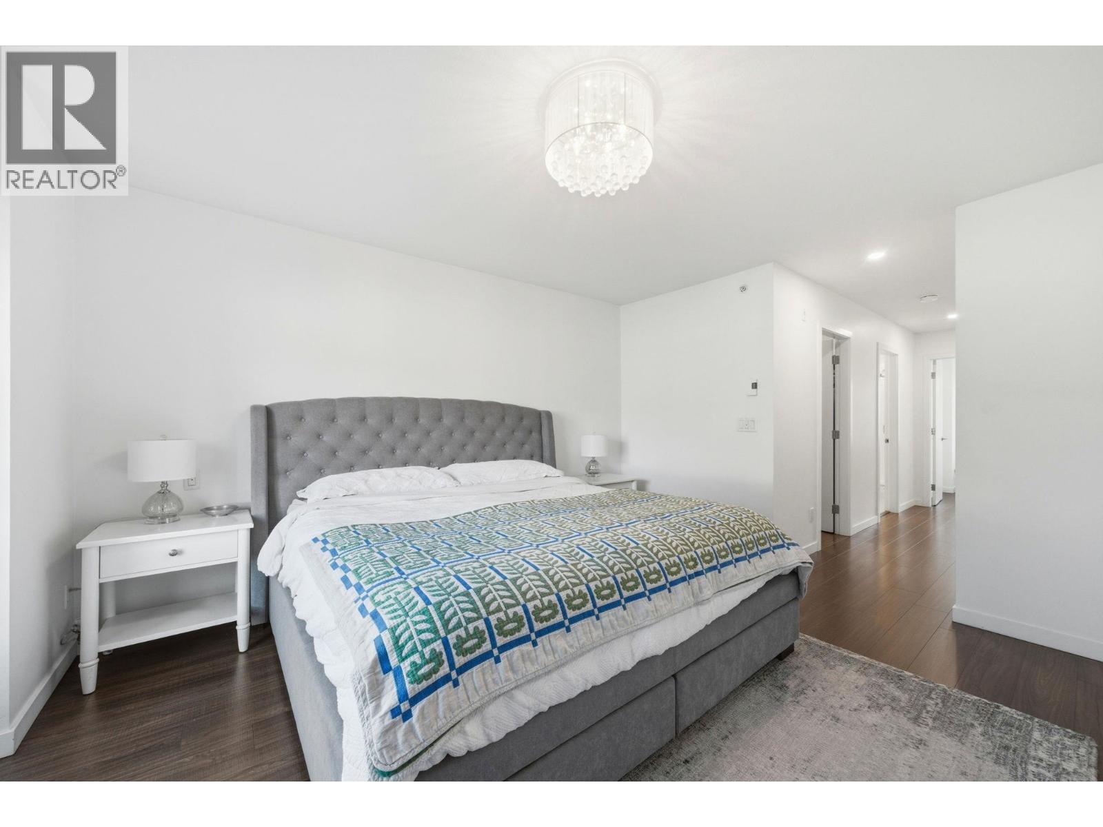 54 433 SEYMOUR RIVER PLACE, North Vancouver