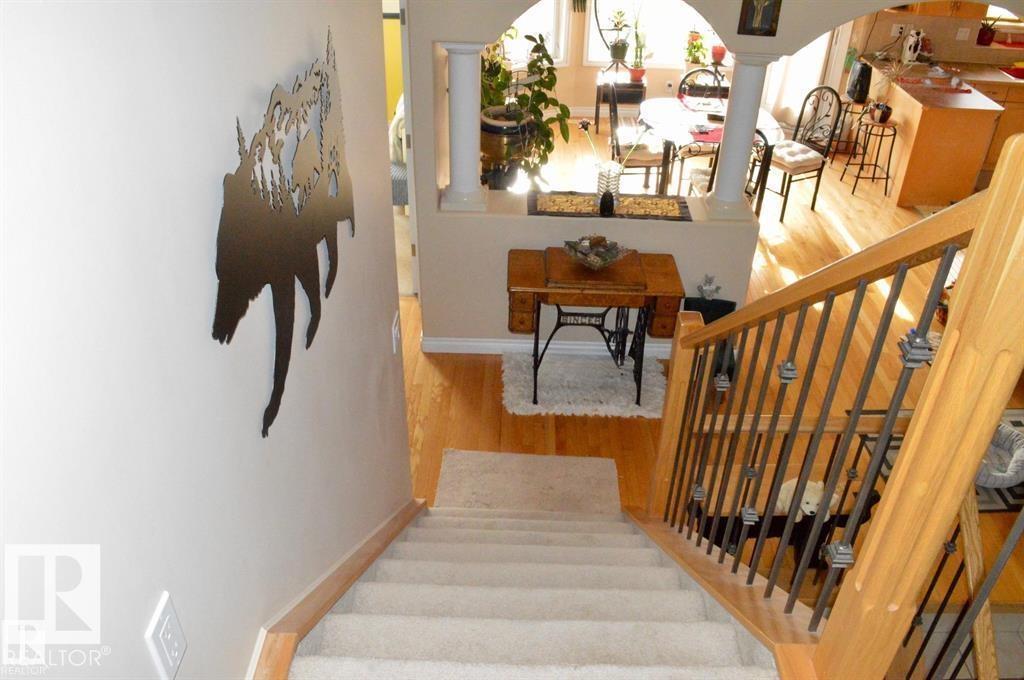 16832 79 ST NW NW, Edmonton