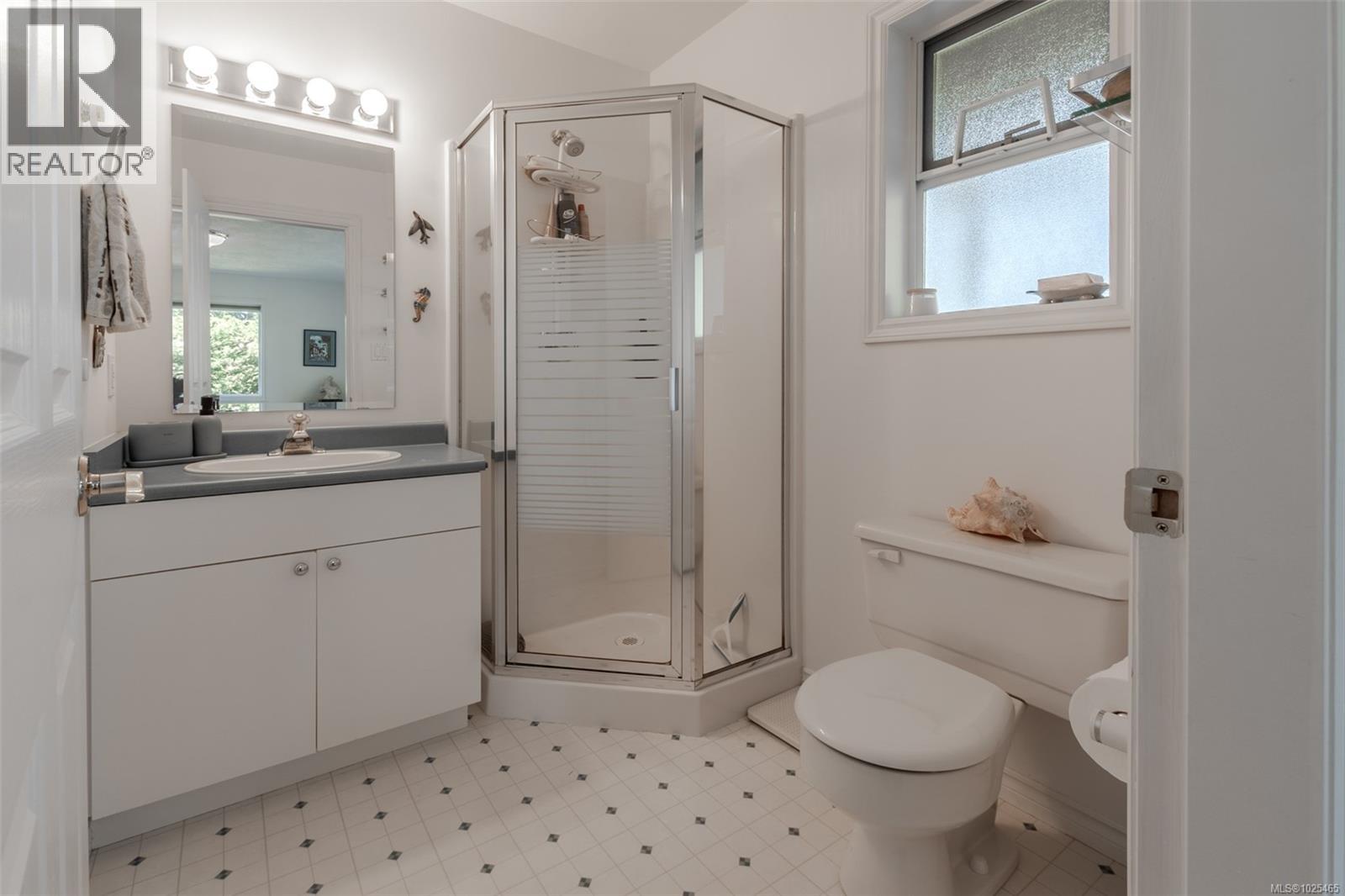 6039 Chippewa Rd - 29