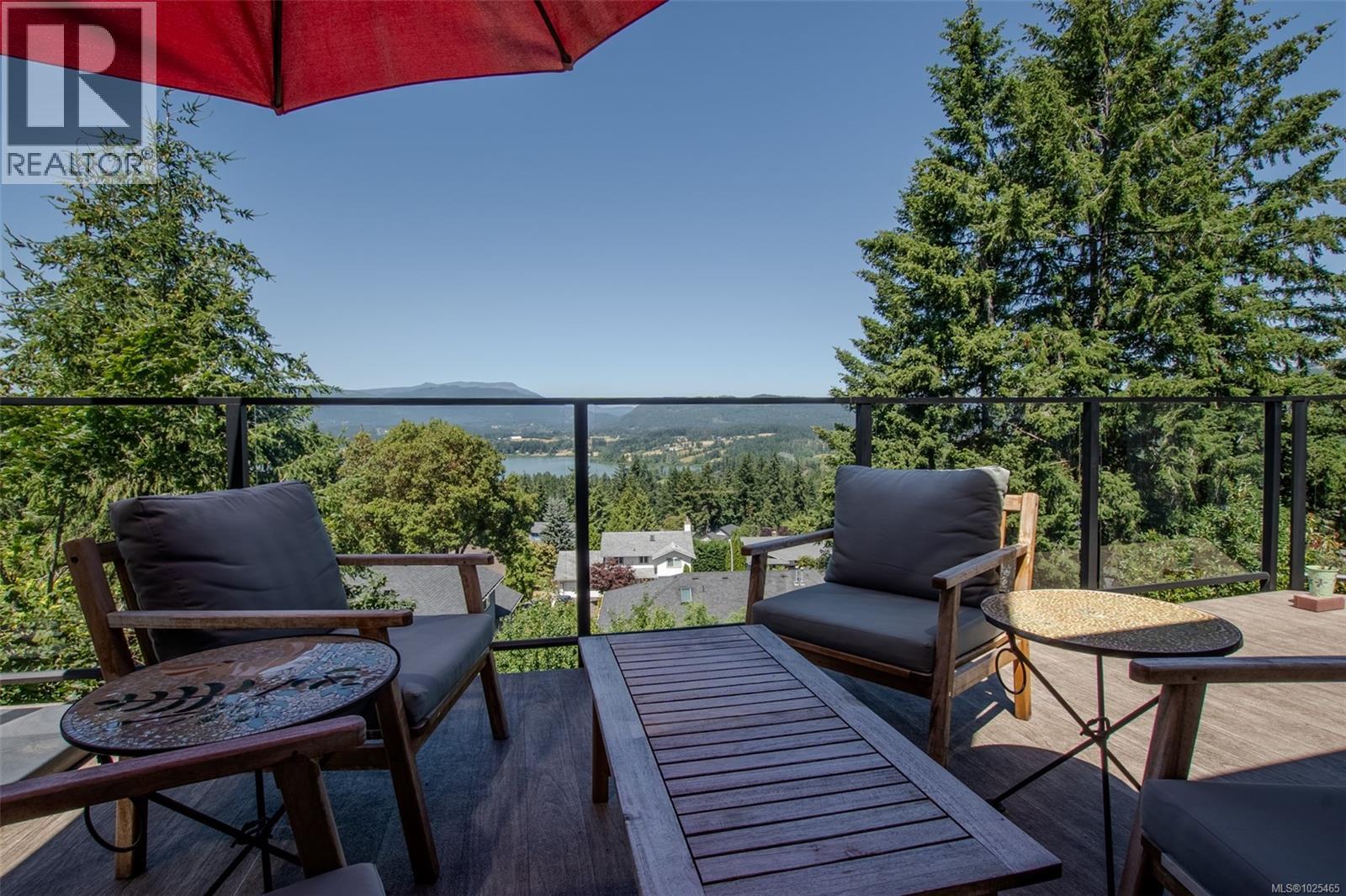 6039 Chippewa Rd - 5