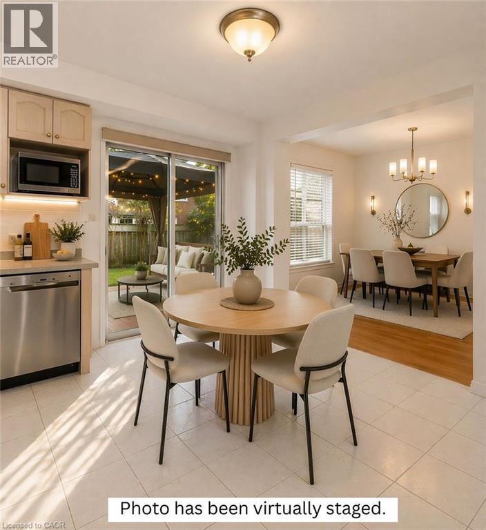 90 LYNNETTE Drive - 11