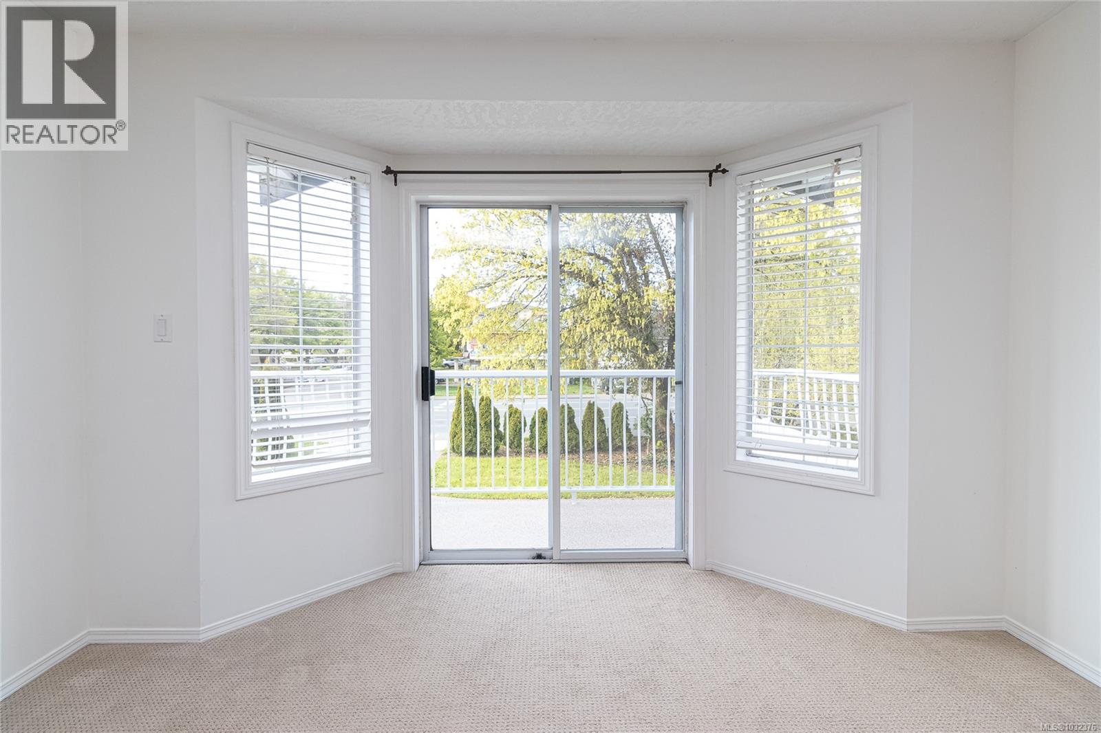  278 Burnside Road East, Saanich