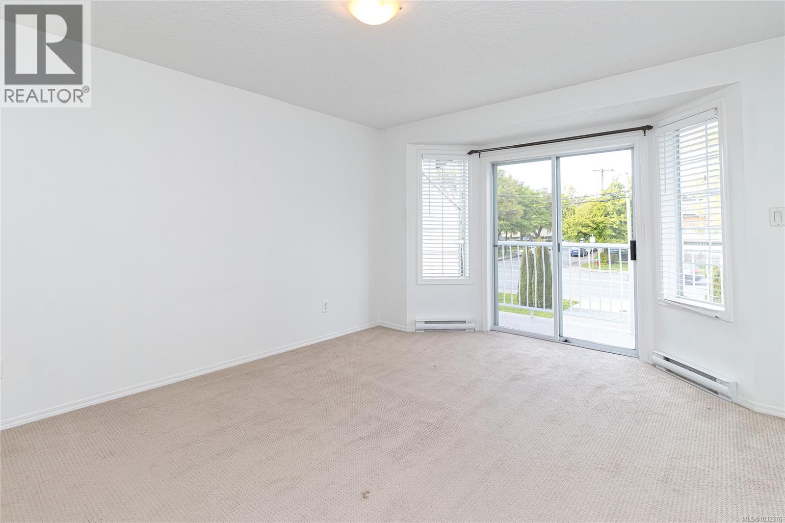  278 Burnside Road East, Saanich