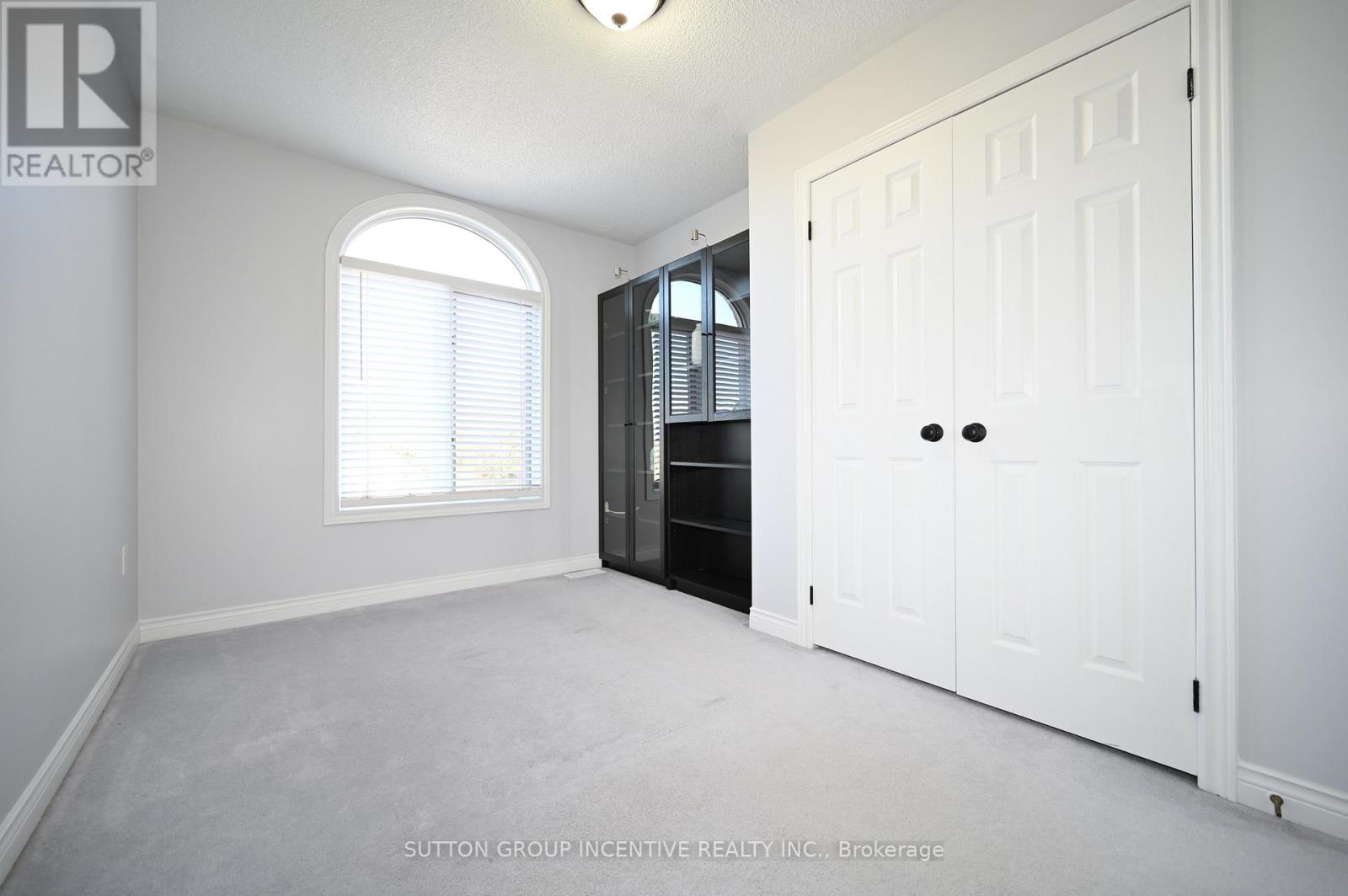 26 WARNER ROAD - 28