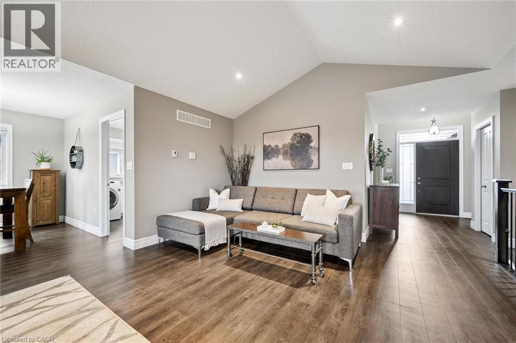 92 JACOB Street W, East Zorra Tavistock, Ontario, N0B2R0 — Photo 10