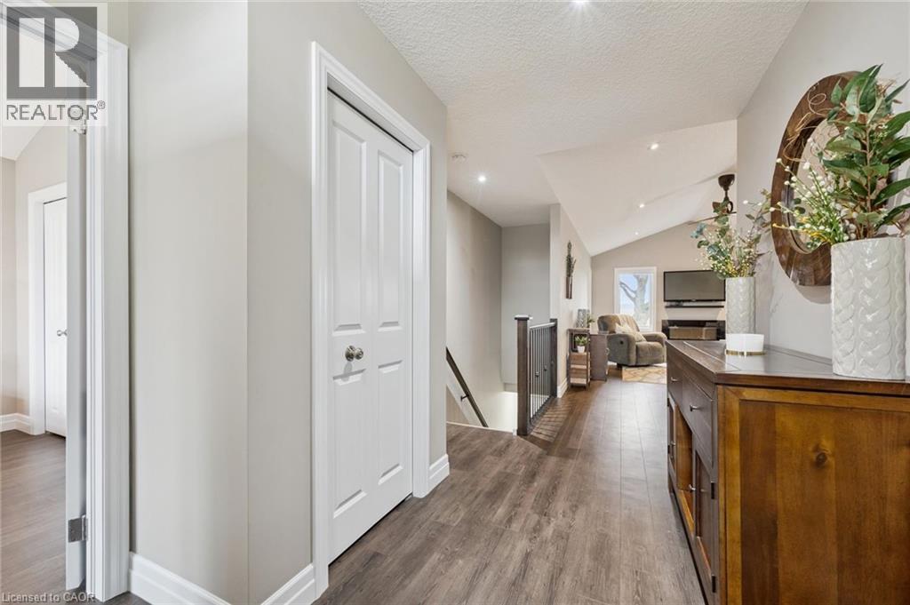 92 JACOB Street W, East Zorra Tavistock, Ontario, N0B2R0 — Photo 6
