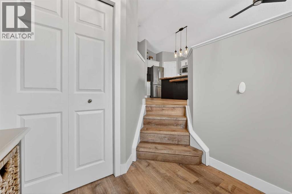 Single Family House 4 Level for Sale in  Copperfield Gardens SE Copperfield Calgary 