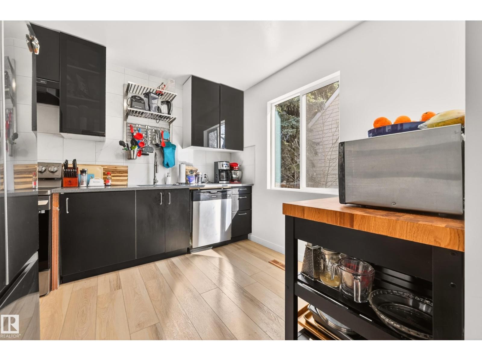 6807 112A ST NW, Edmonton