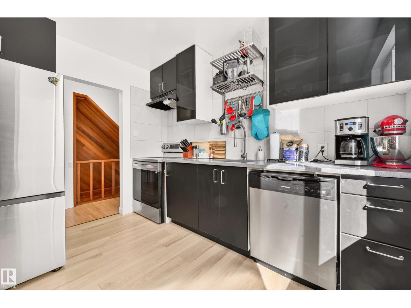 6807 112A ST NW, Edmonton