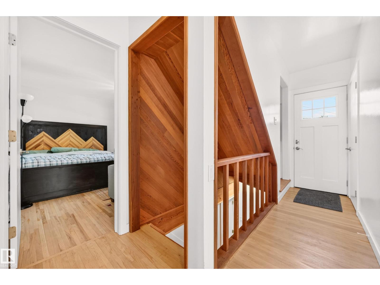 6807 112A ST NW, Edmonton