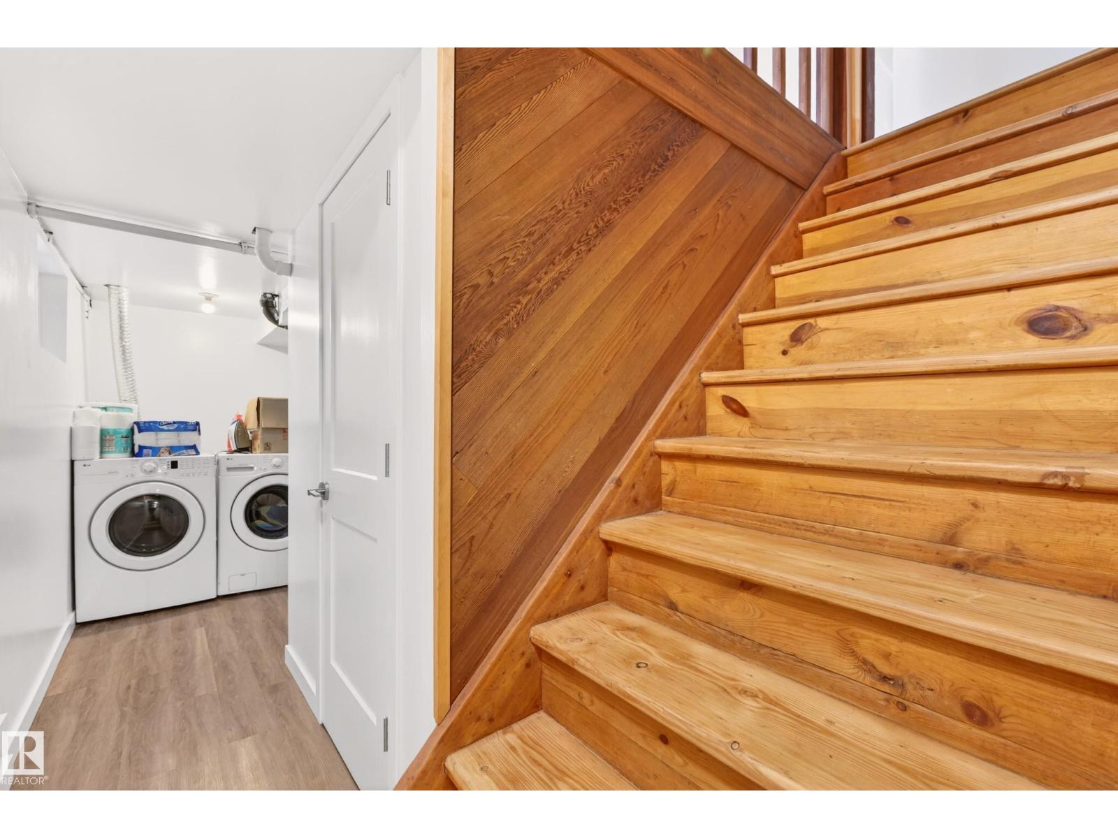 6807 112A ST NW, Edmonton