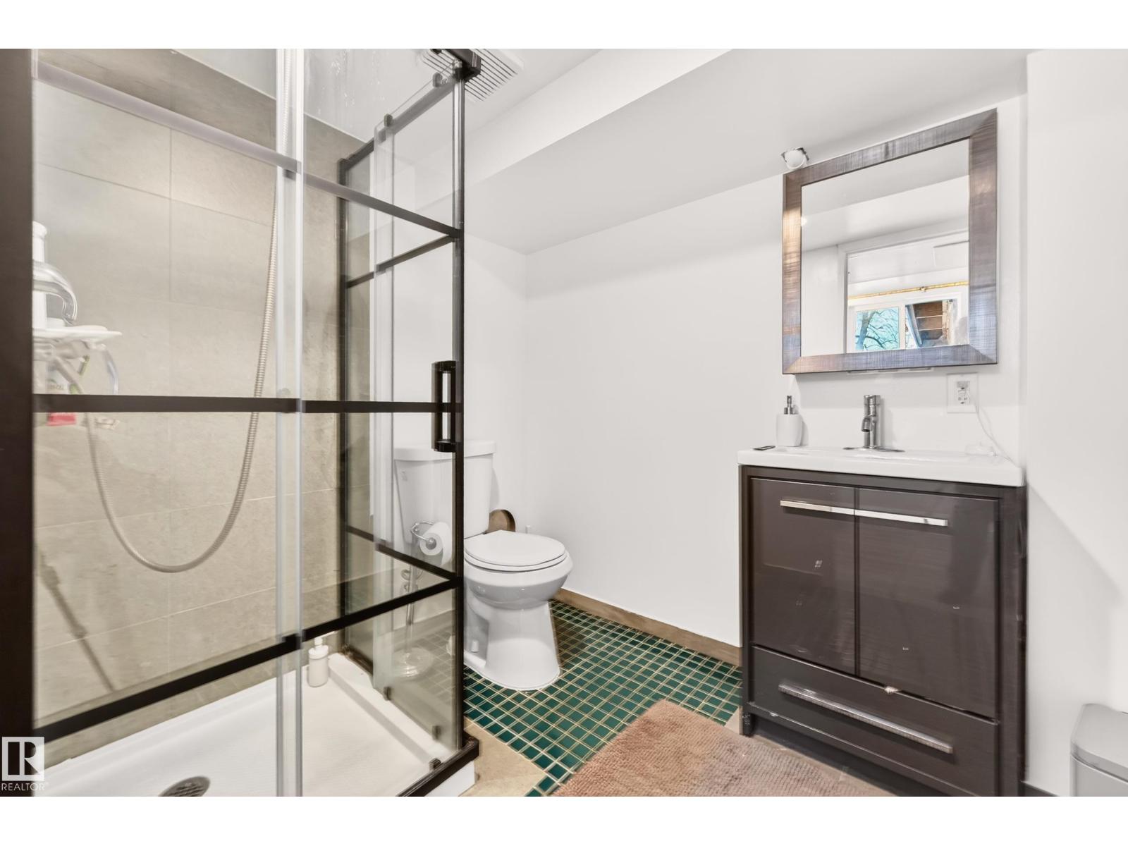 6807 112A ST NW, Edmonton