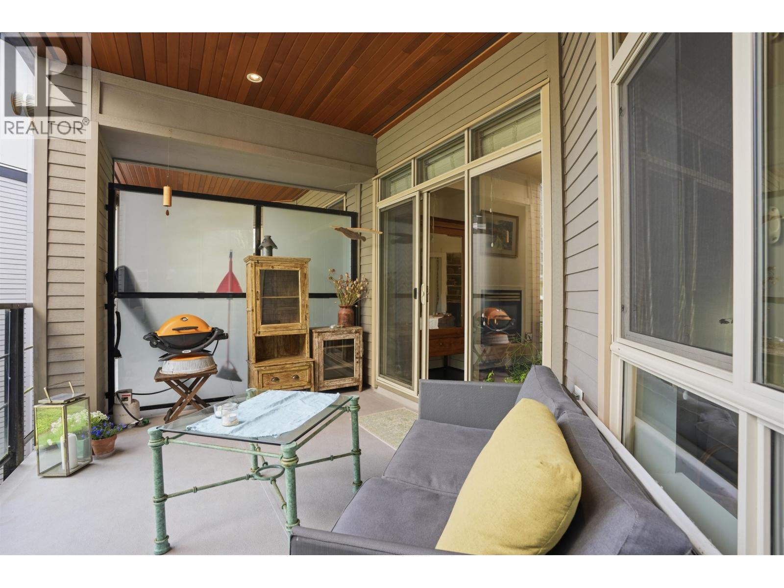 303 5779 BIRNEY AVENUE, Vancouver