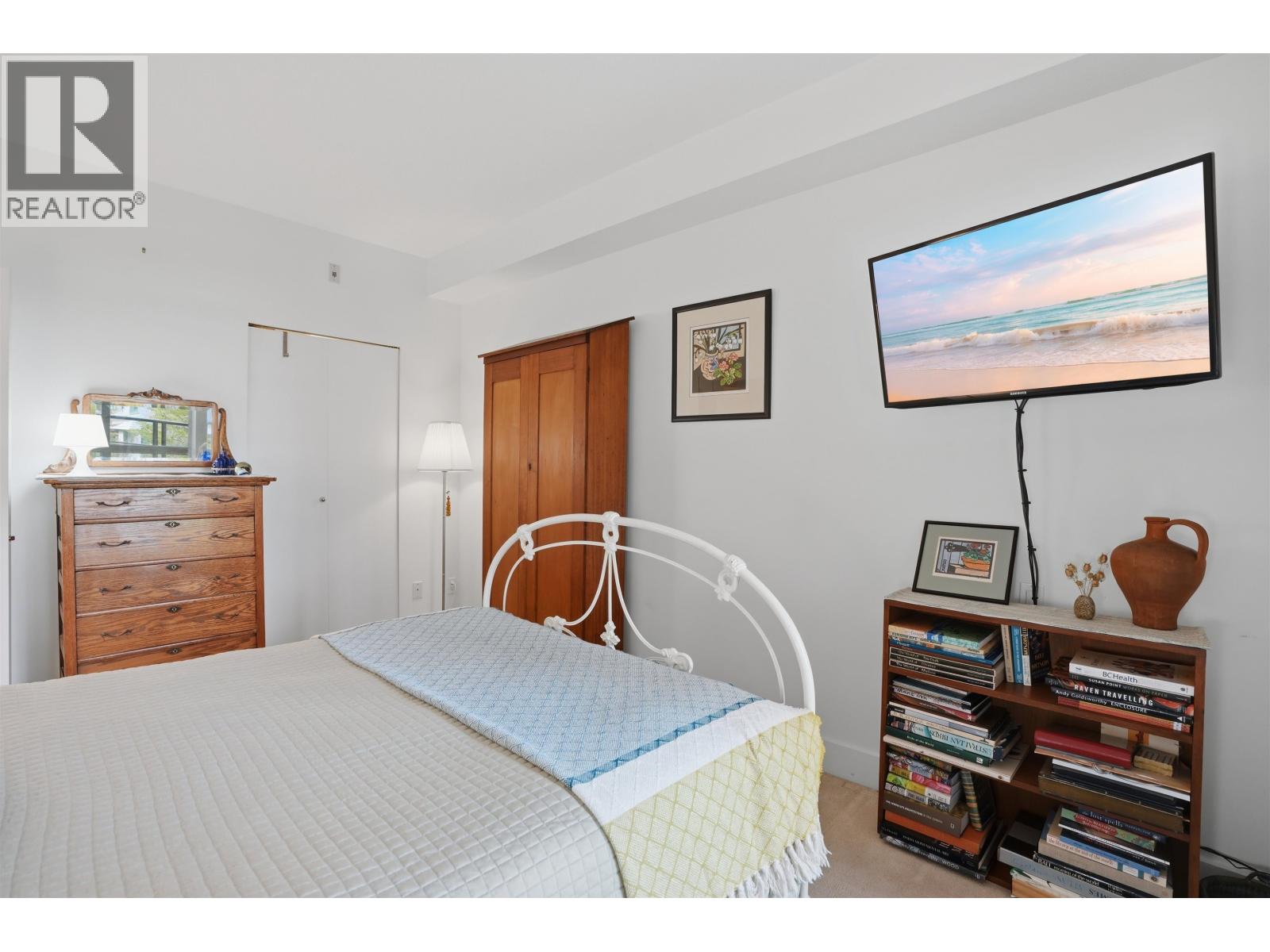 303 5779 BIRNEY AVENUE, Vancouver