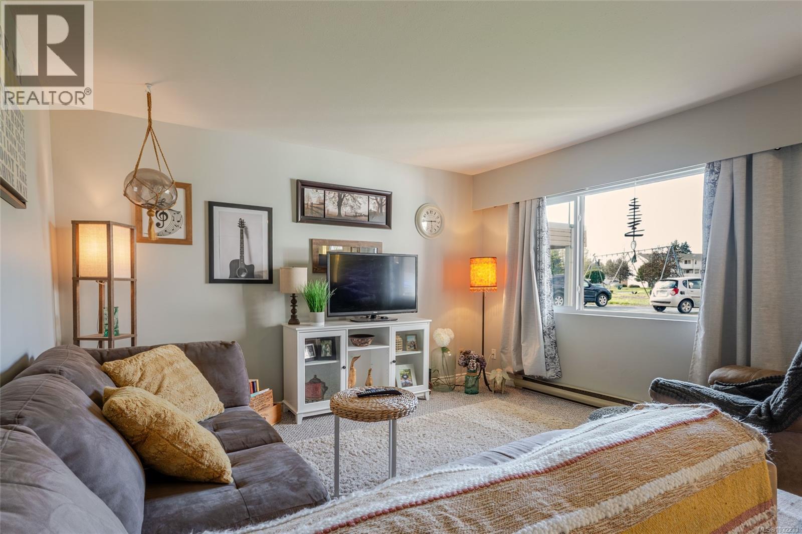 5237 Gertrude St, Port Alberni