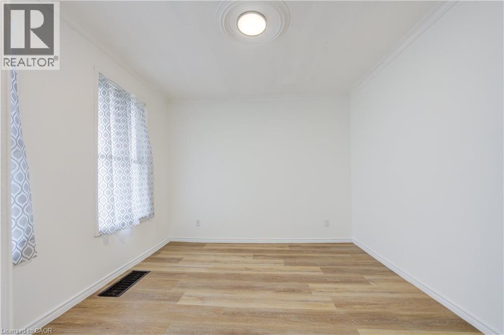 524 SIMCOE Street, London, Ontario, N6B1K4 — Photo 32