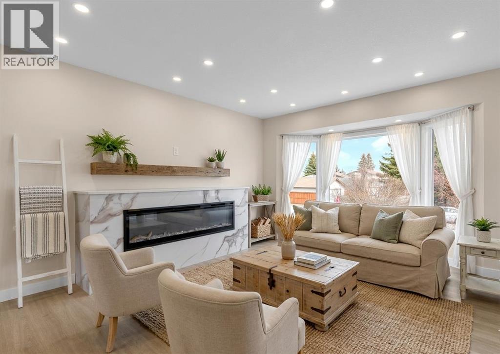 Single Family House Bi-level for Sale in  Bracewood Rise SW Braeside Calgary 