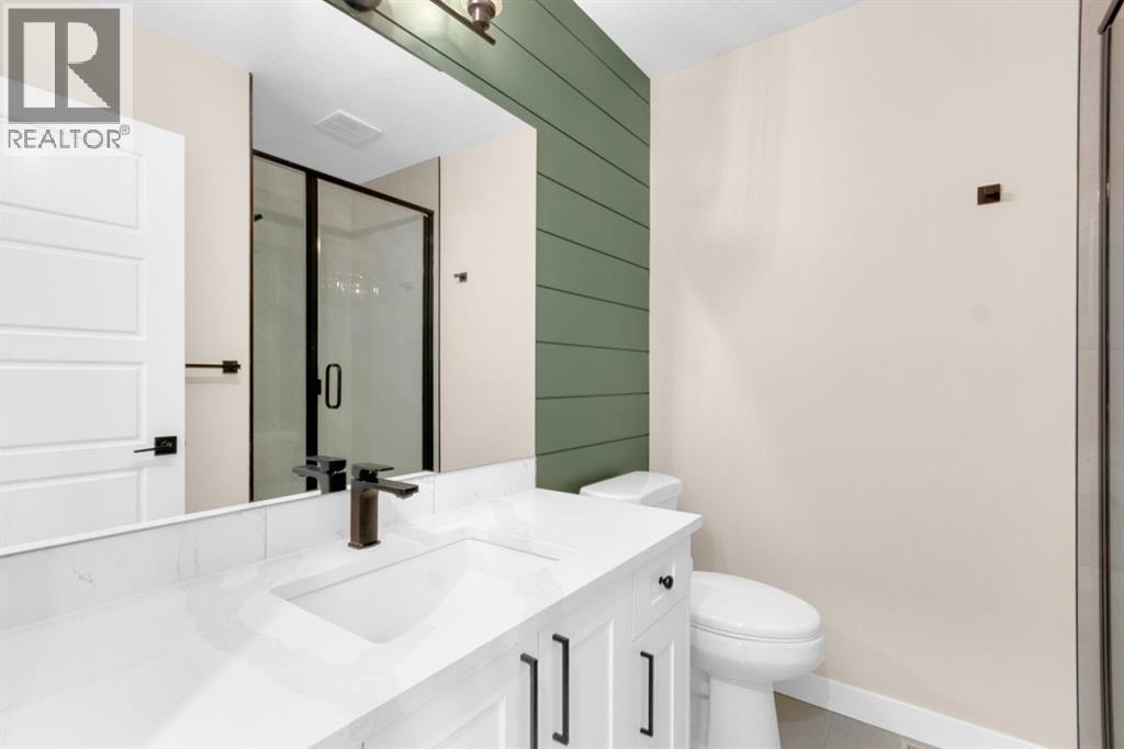 Single Family House Bi-level for Sale in  Bracewood Rise SW Braeside Calgary 