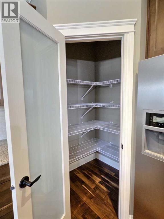 Single Family House for Sale in    Avenue NE Winston Heights/Mountview Calgary 