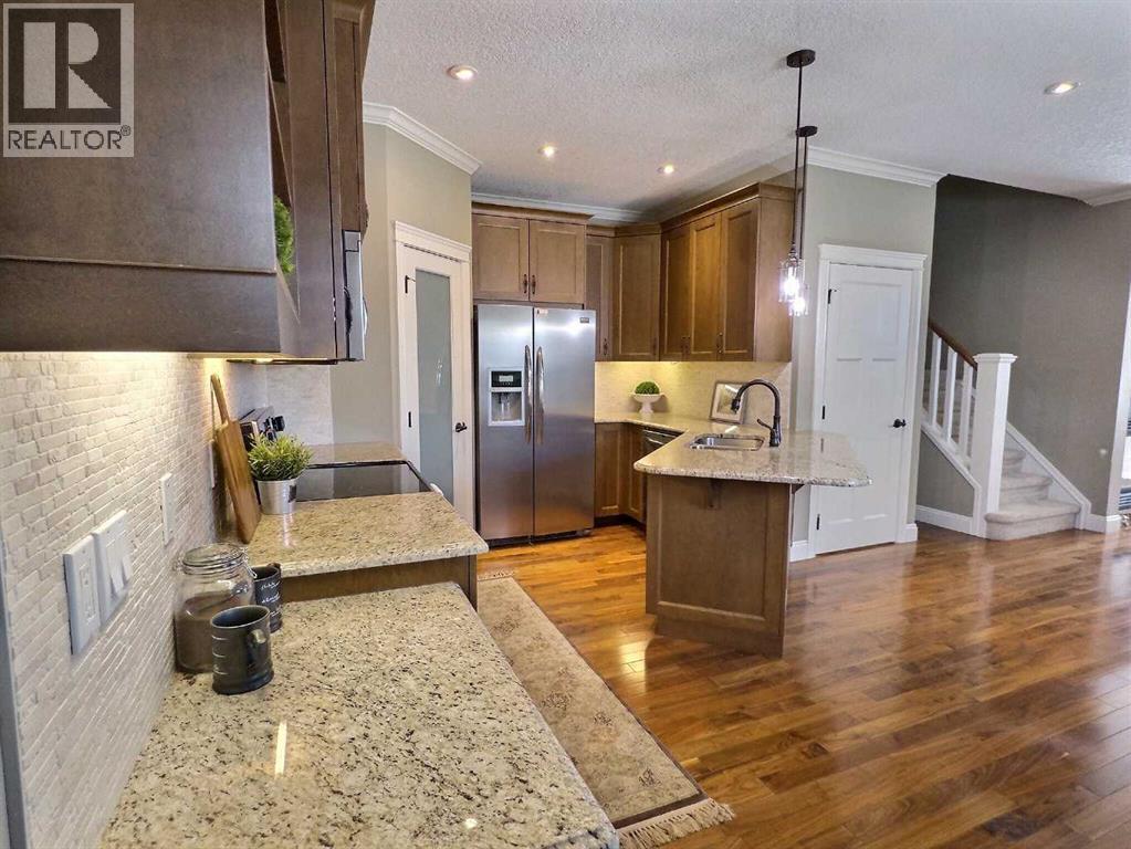 Single Family House for Sale in    Avenue NE Winston Heights/Mountview Calgary 