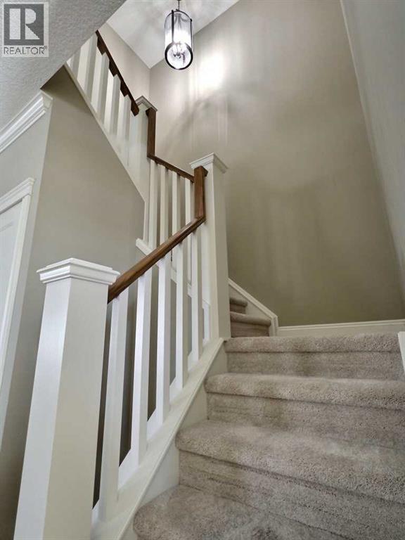 Single Family House for Sale in    Avenue NE Winston Heights/Mountview Calgary 