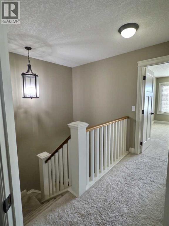 Single Family House for Sale in    Avenue NE Winston Heights/Mountview Calgary 