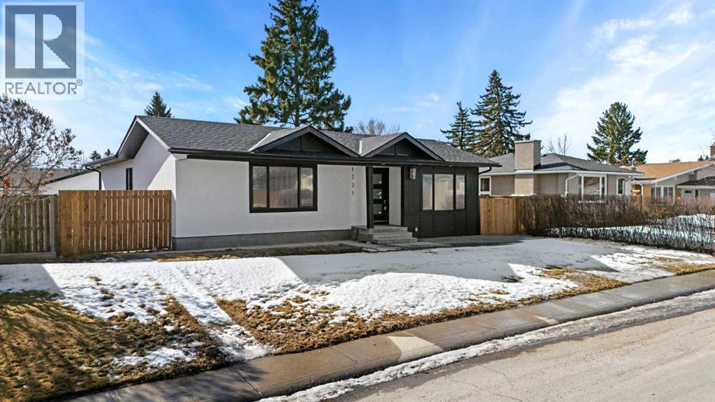 1731 111 Avenue SW, Calgary, Alberta