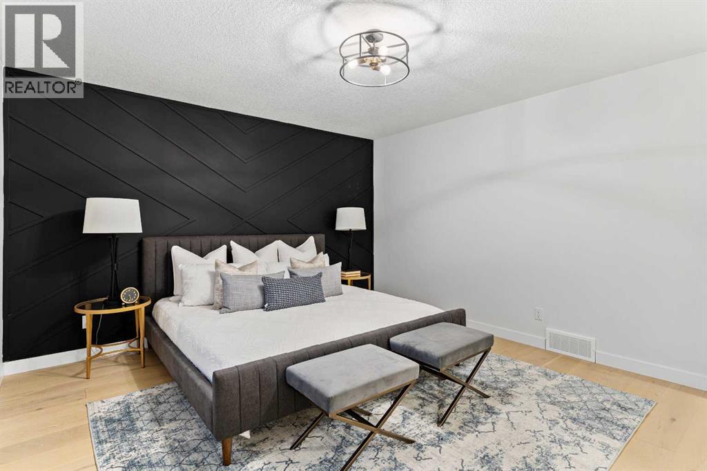 Single Family House Bungalow for Sale in   Avenue SW Braeside Calgary 