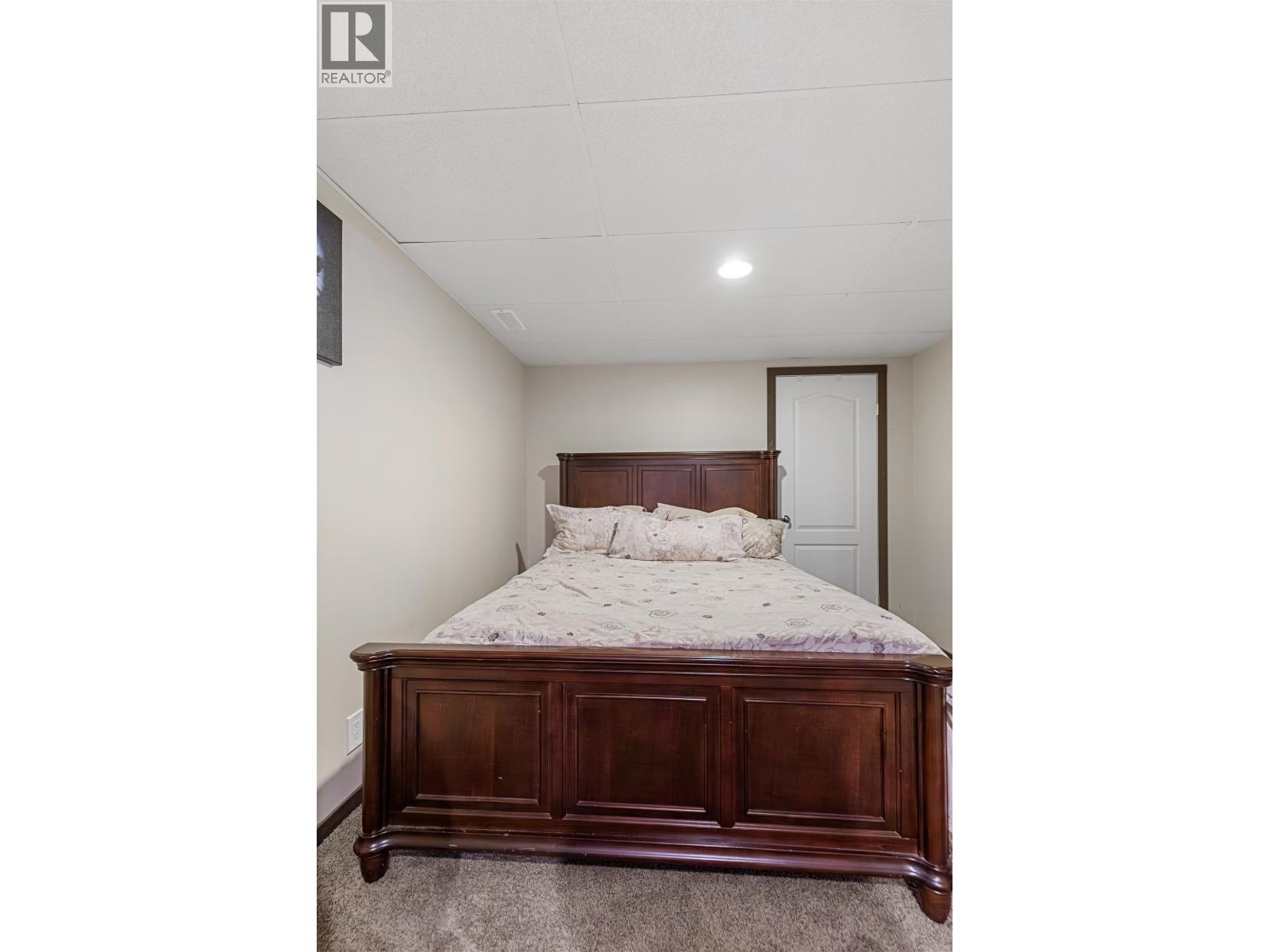 5963 FERGUSON LAKE ROAD - 33