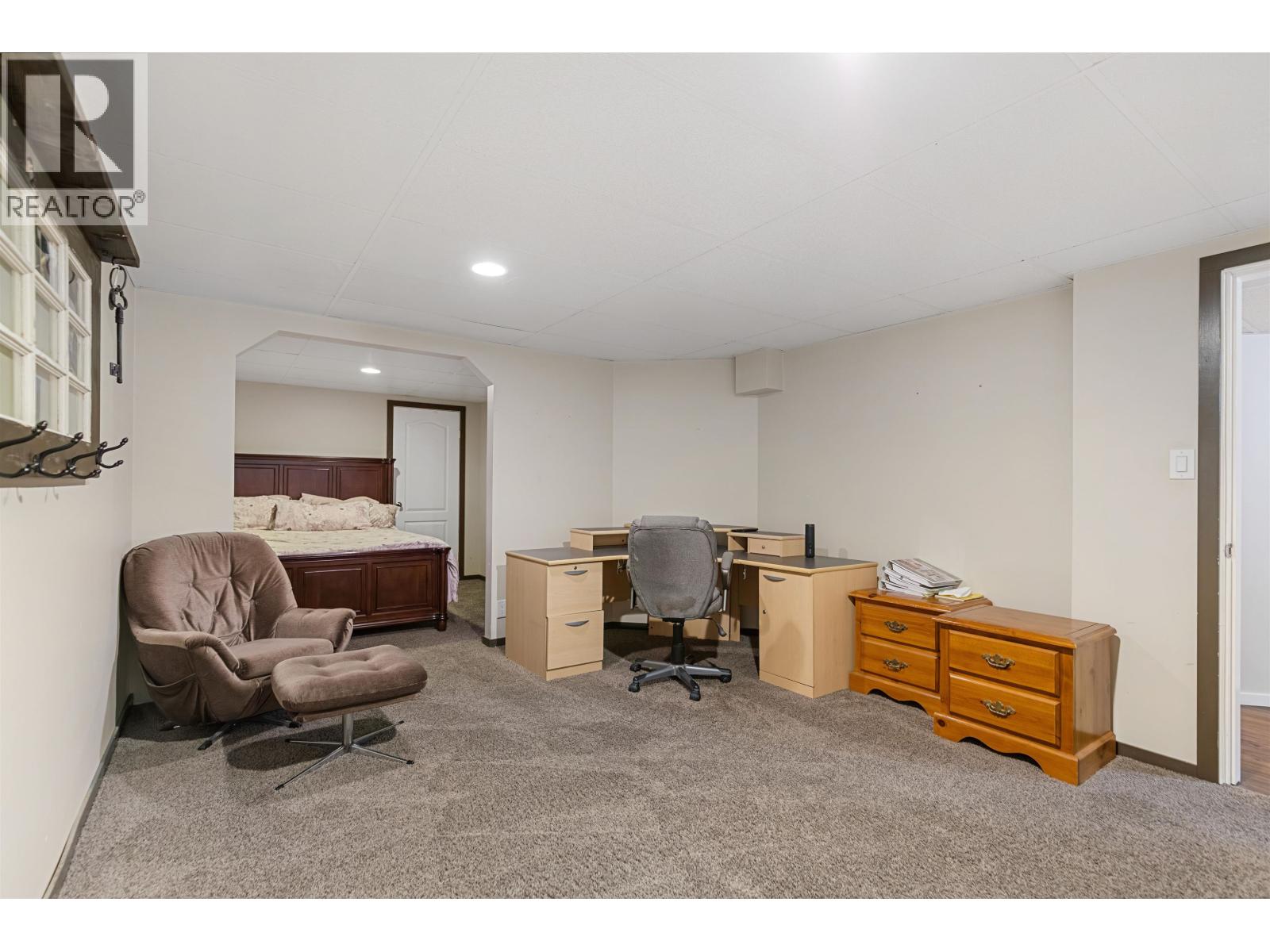 5963 FERGUSON LAKE ROAD - 32