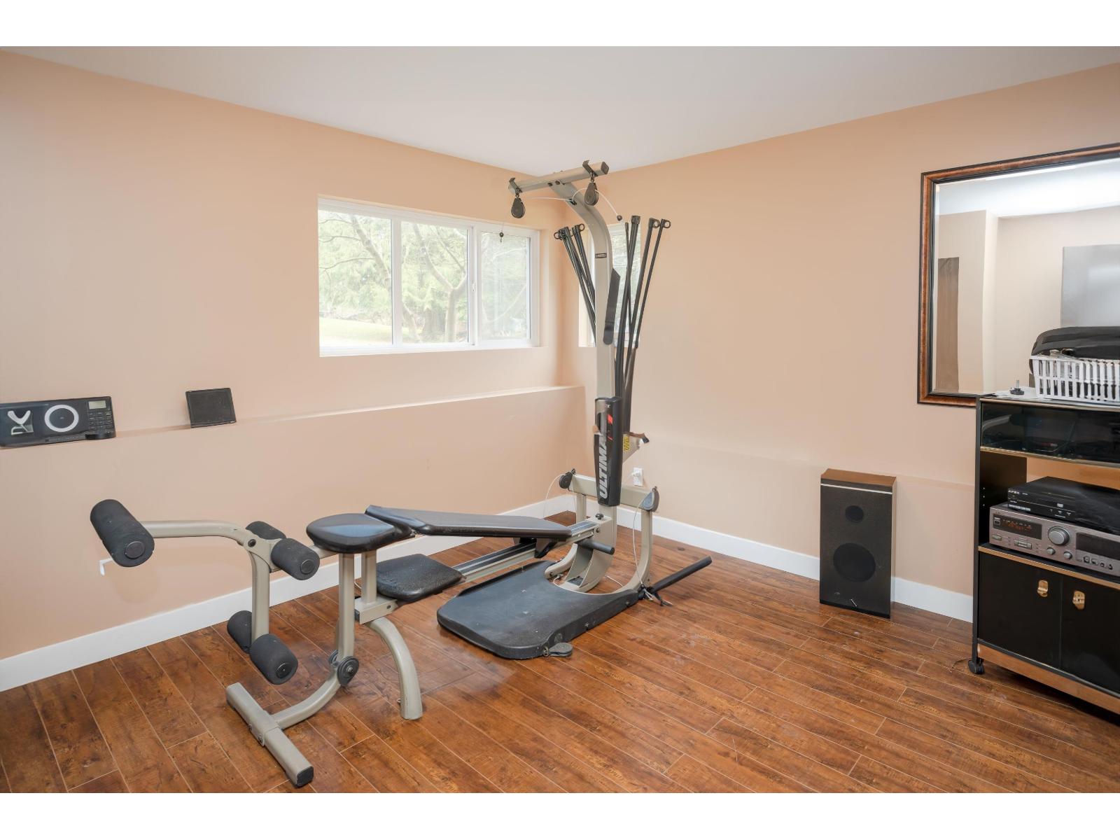 12236 POWELL STREET — photo 25