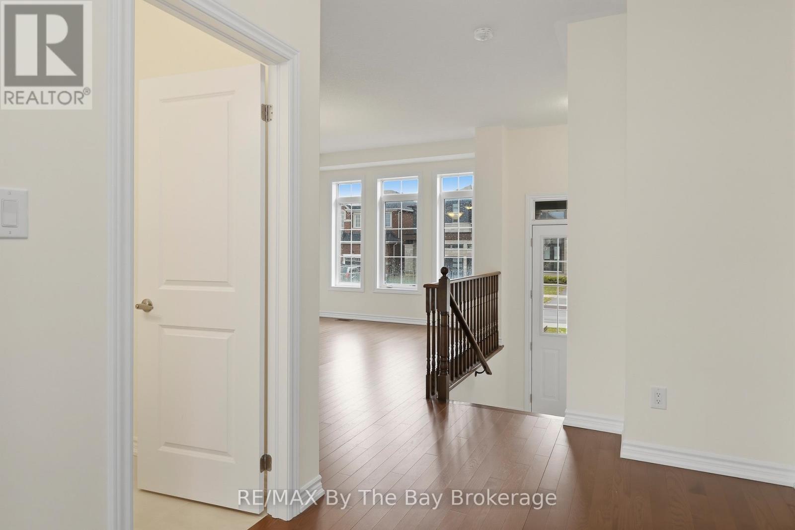 15 BEATRICE DRIVE - 22