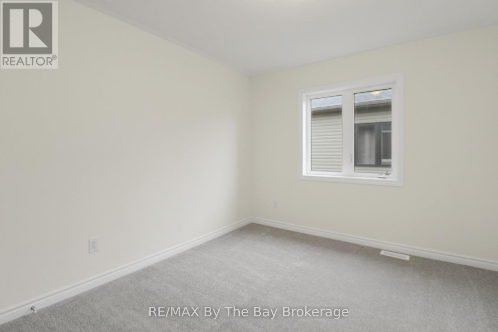 15 BEATRICE DRIVE - 40