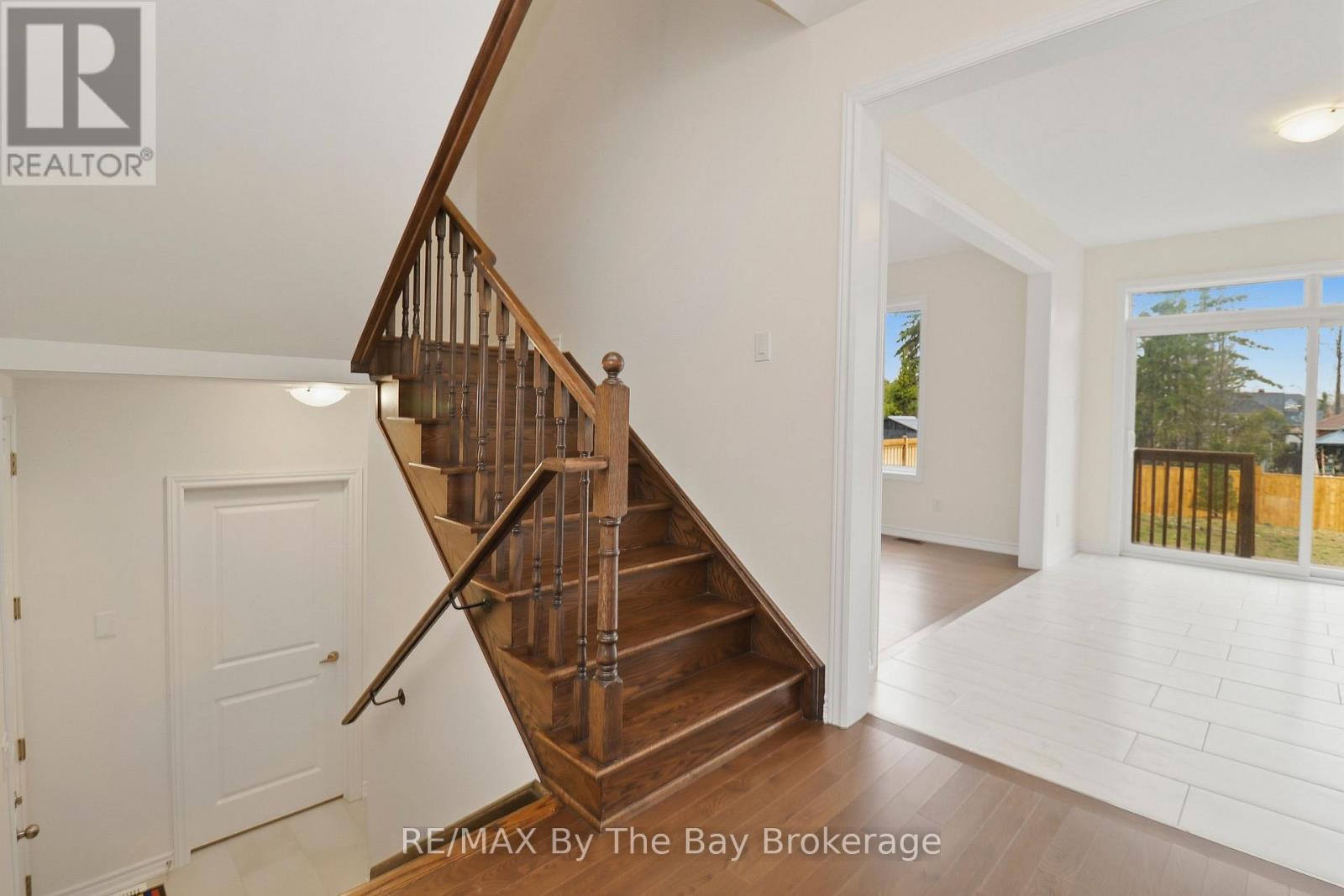 15 BEATRICE DRIVE - 41
