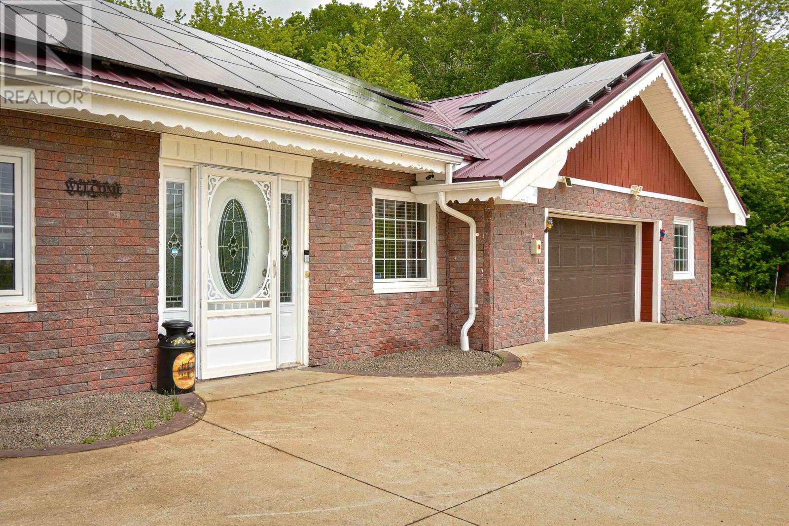 Property 30 of 44 of 10383 105 Highway