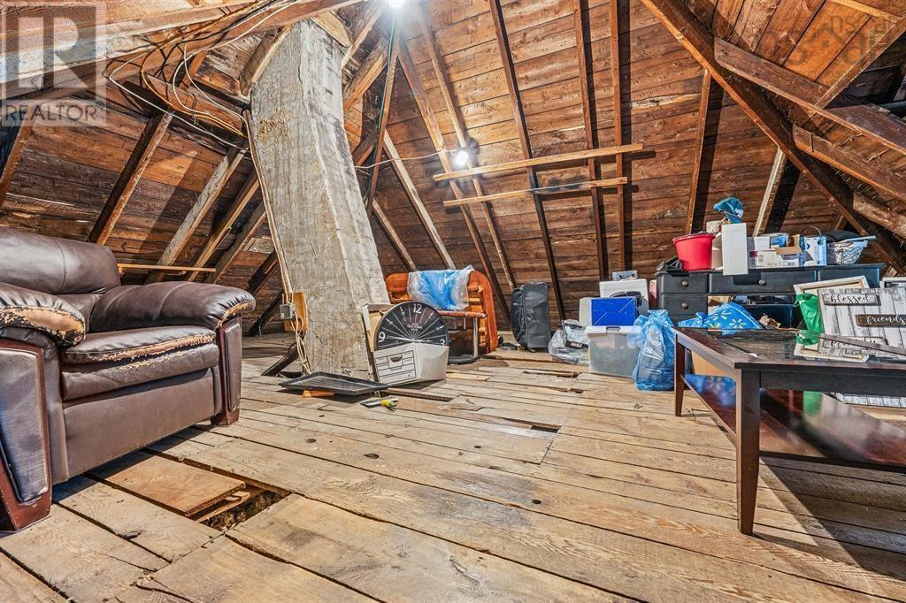 Property 25 of 32 of 217-219 Albert Street