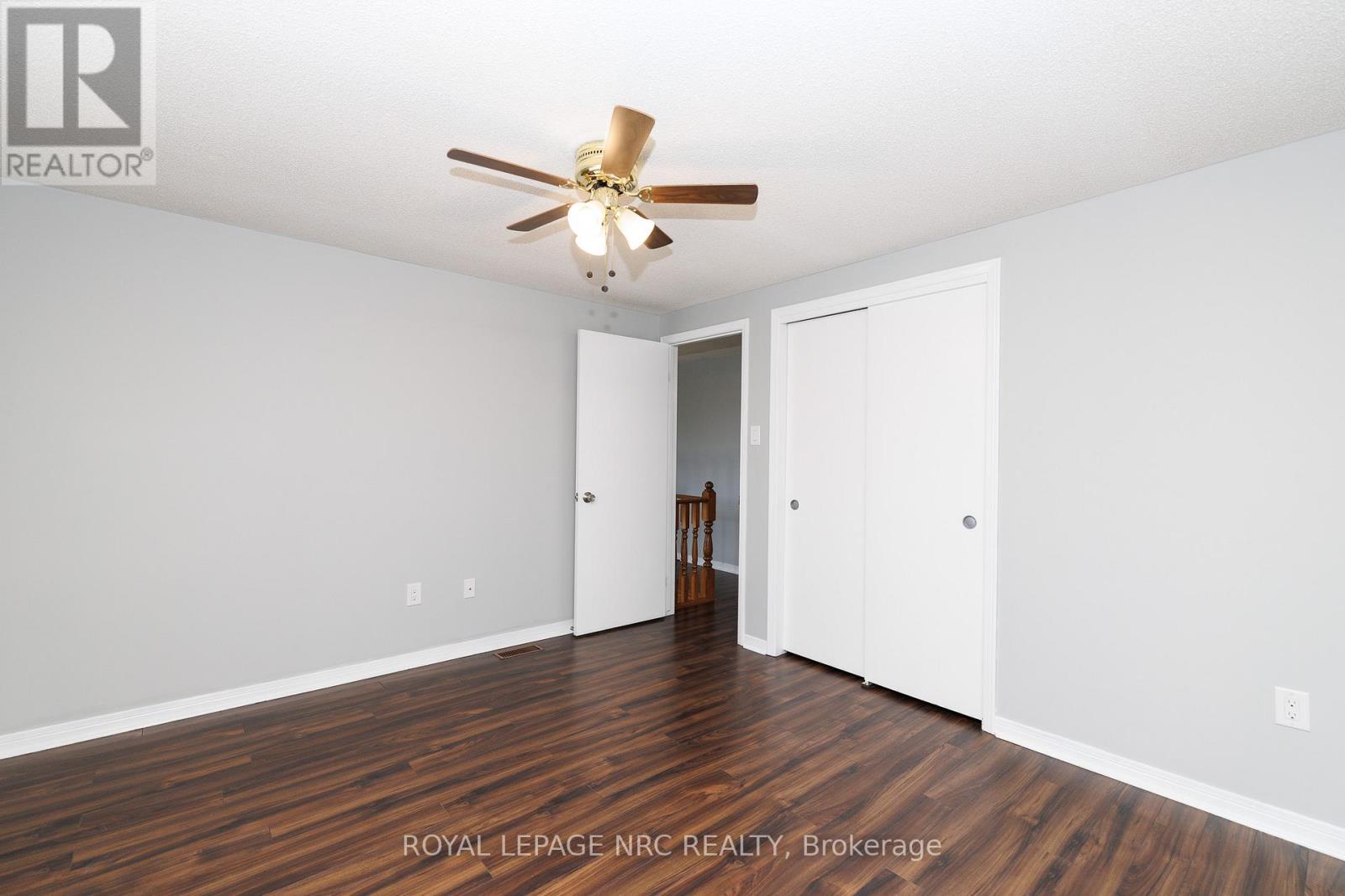 30 BAXTER CRESCENT - 26