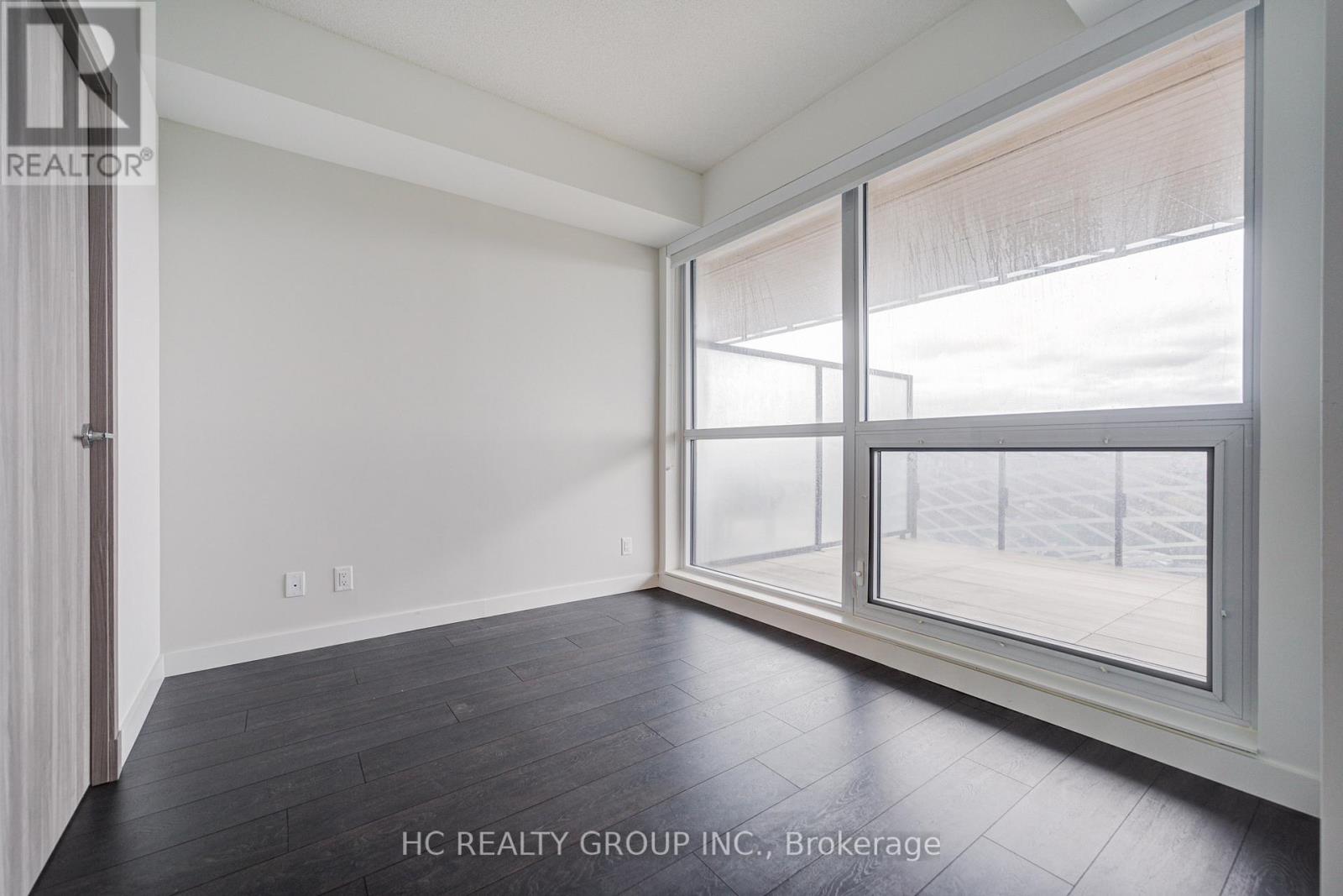 #1703 25 MCMAHON DRIVE - 23
