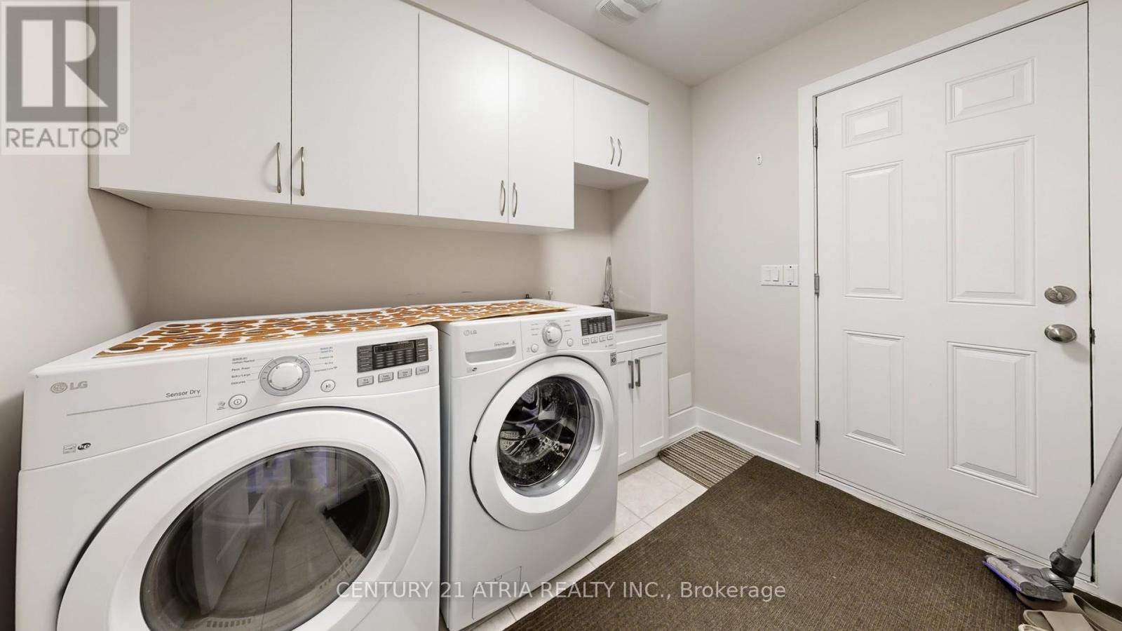 15 THORNCREST DRIVE - 11