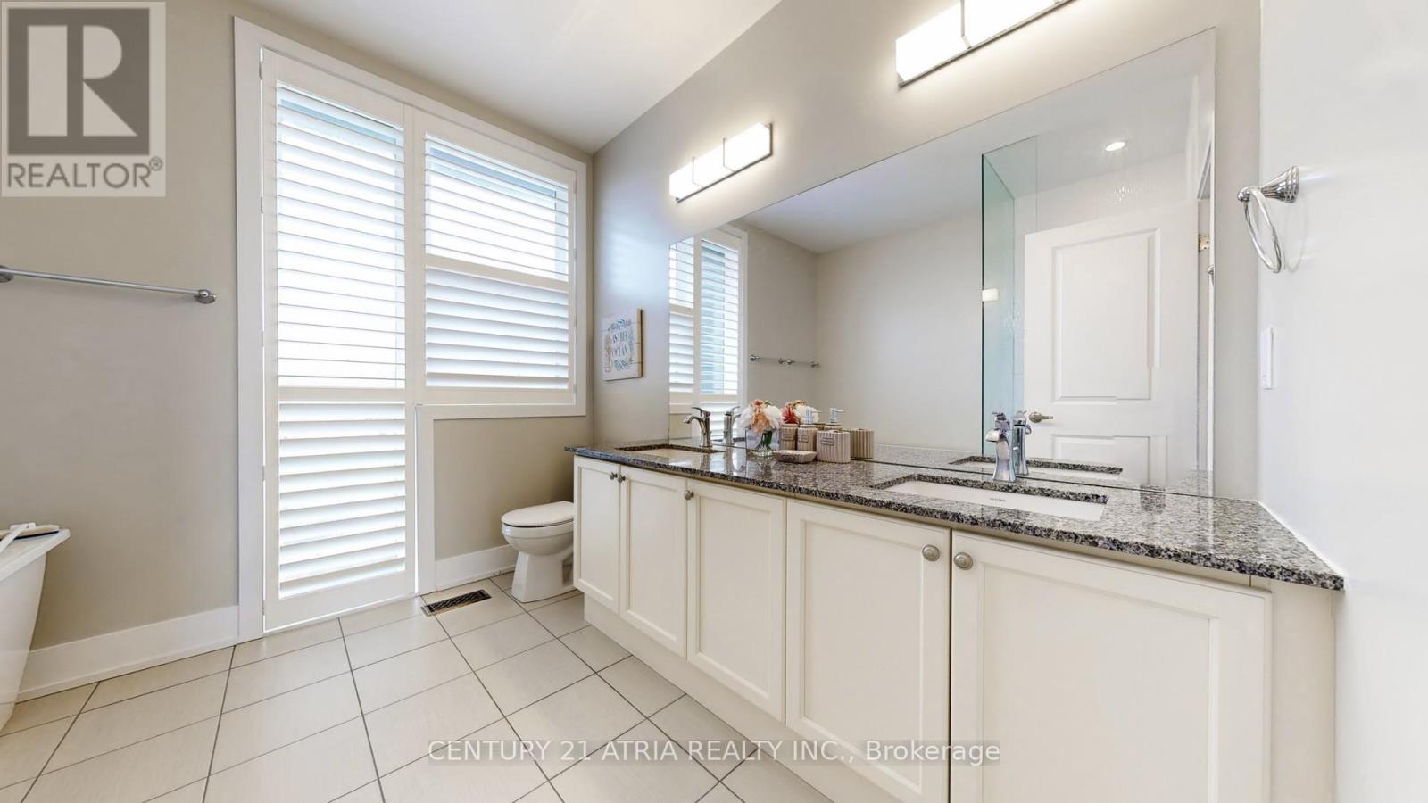 15 THORNCREST DRIVE - 40