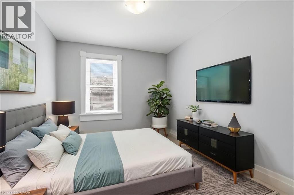 12 TODD Street - 21