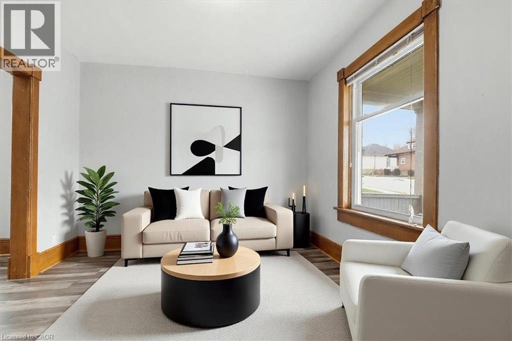 12 TODD Street - 4