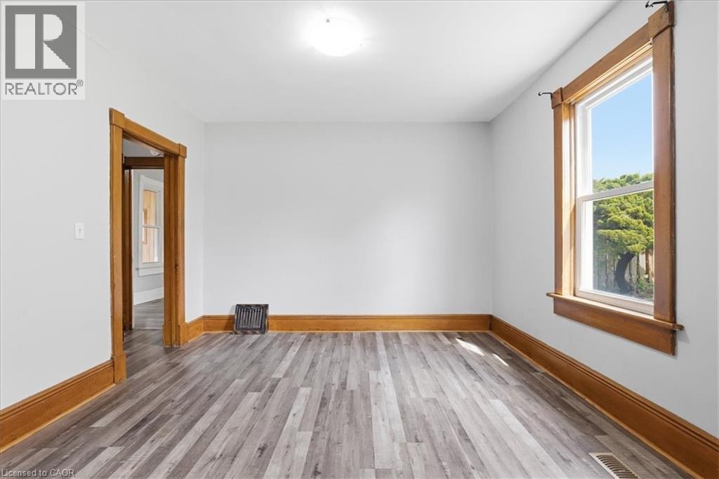 12 TODD Street - 9