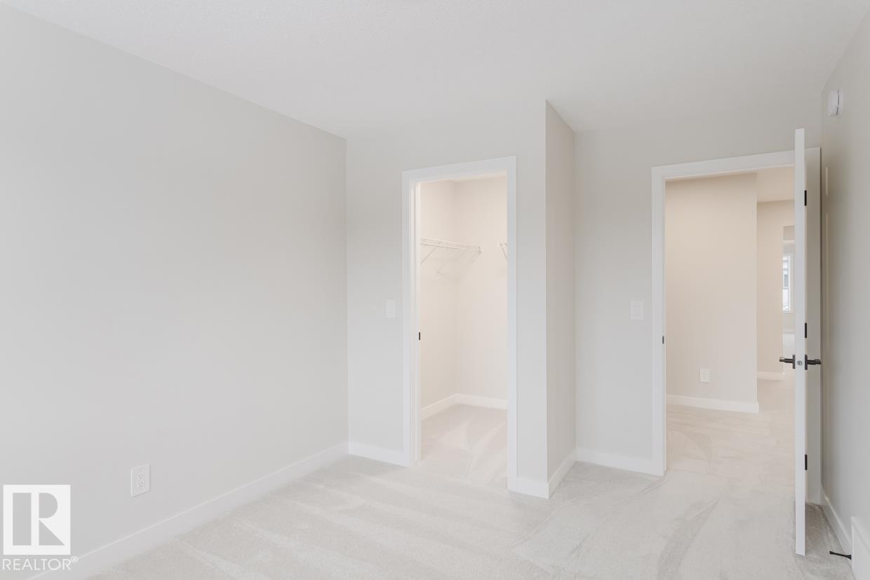 25 Cessy ST, St. Albert