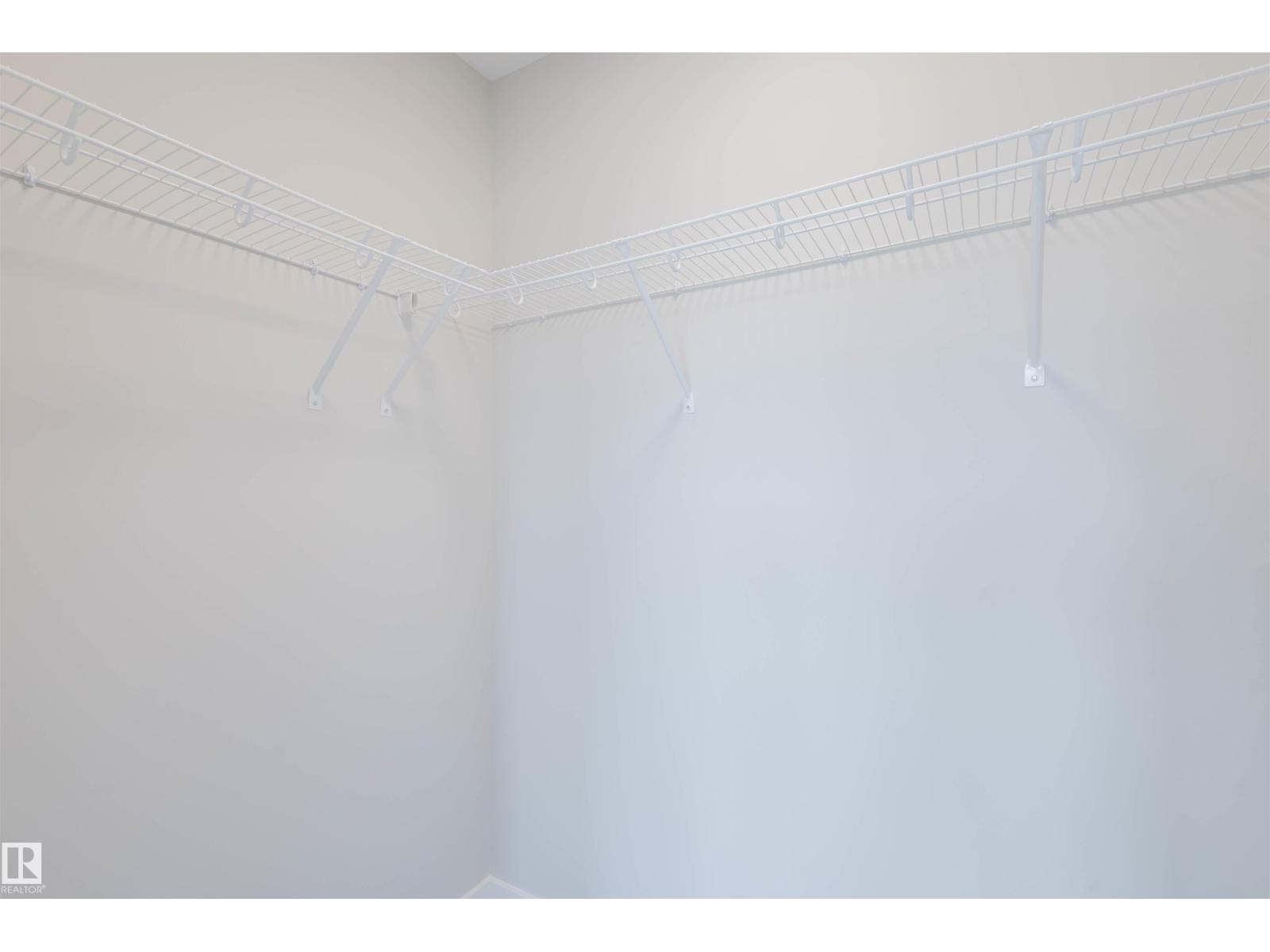 27 Cessy ST, St. Albert