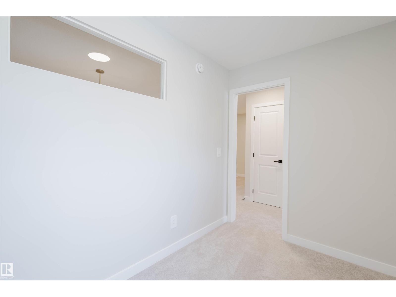 27 Cessy ST, St. Albert