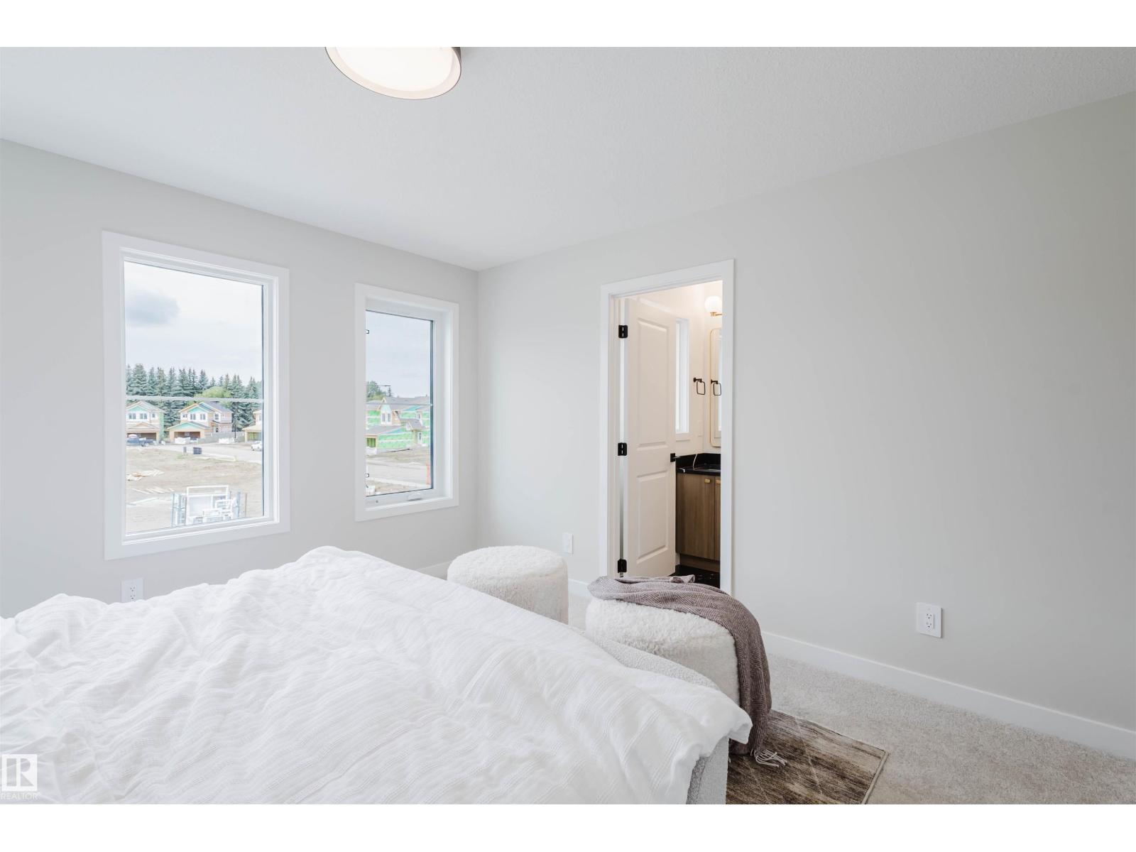 27 Cessy ST, St. Albert