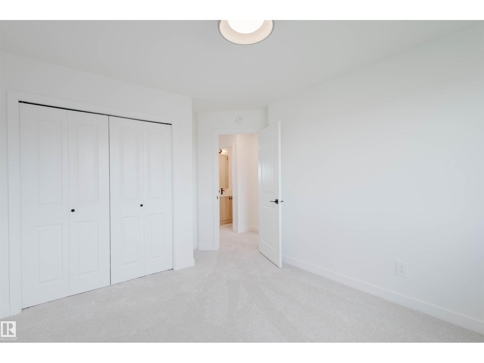 42 CHARTRES CL, St. Albert