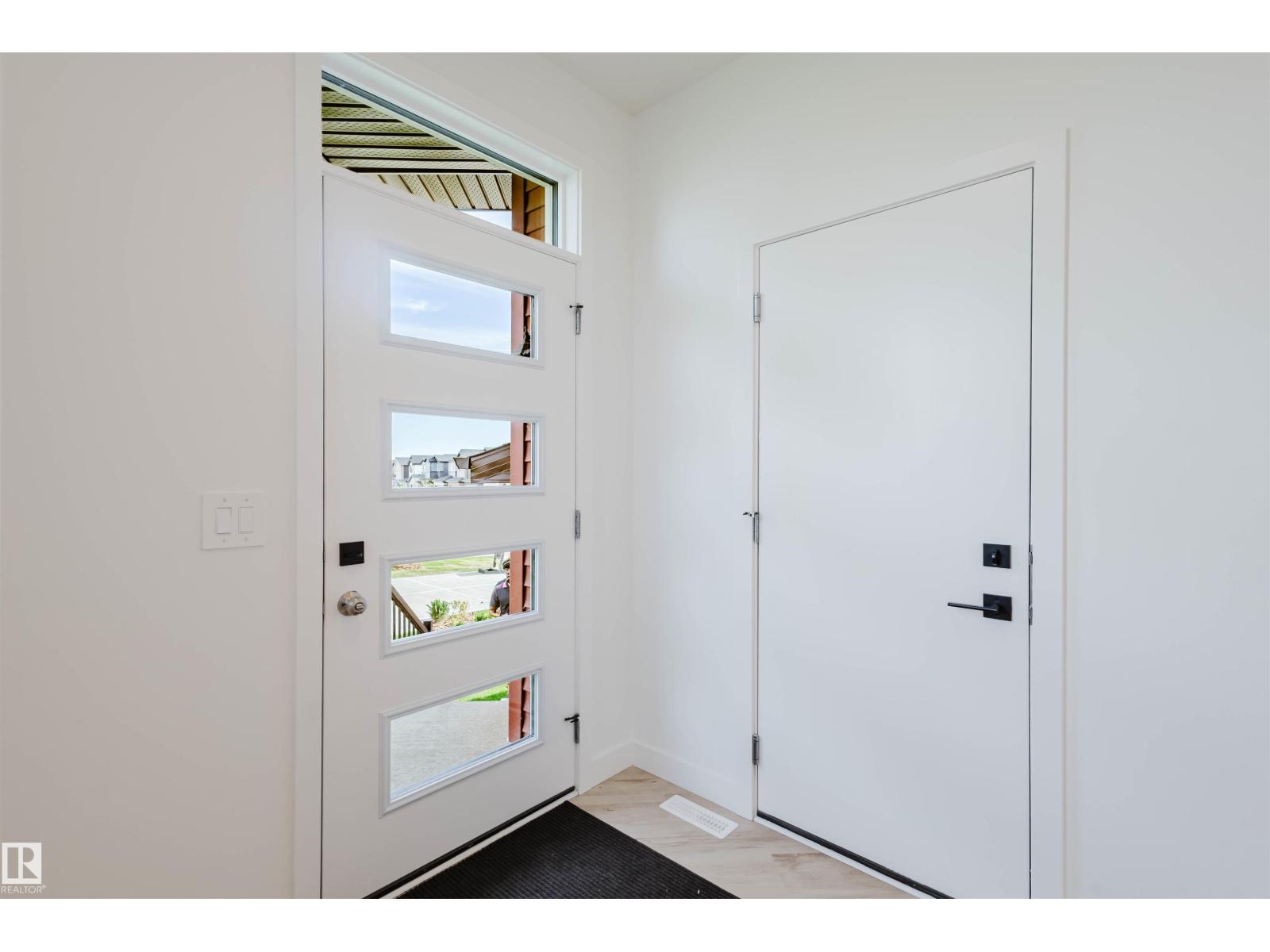 42 CHARTRES CL, St. Albert